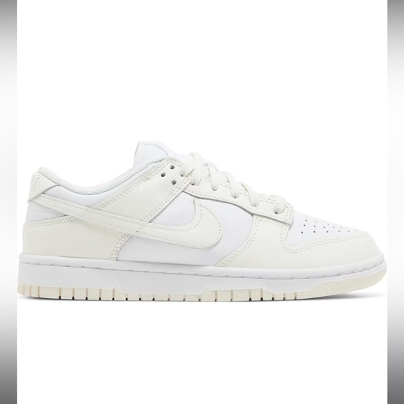 NEW IN ORIGINAL BOX Nike Women's Dunk Low in 'White Sail' in size 6.5 - Picture 6 of 12